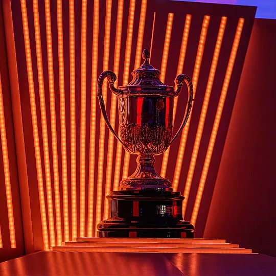 RFEF (@rfef) on Twitter photo 🏆 Este jueves, a las 12:00 horas, <a href="/losada_vicky/">Vicky Losada</a> y <a href="/Amanda6sb/">Amanda Sampedro</a>, embajadoras de la @RFEF para la final entre <a href="/FCBfemeni/">FC Barcelona Femení</a> y <a href="/AtletiFemenino/">Atlético de Madrid Femenino</a>, portarán el trofeo de la #CopadelaReina al Casino de Huesca.
🤝 <a href="/Lorena_OrdunaP/">LORENA ORDUNA</a>, alcaldesa <a href="/aytohuesca/">Ayuntamiento de Huesca</a>, y Manuel Torralba, presidente 🏆 Este jueves, a las 12:00 horas, <a href="/losada_vicky/">Vicky Losada</a> y <a href="/Amanda6sb/">Amanda Sampedro</a>, embajadoras de la @RFEF para la final entre <a href="/FCBfemeni/">FC Barcelona Femení</a> y <a href="/AtletiFemenino/">Atlético de Madrid Femenino</a>, portarán el trofeo de la #CopadelaReina al Casino de Huesca.
🤝 <a href="/Lorena_OrdunaP/">LORENA ORDUNA</a>, alcaldesa <a href="/aytohuesca/">Ayuntamiento de Huesca</a>, y Manuel Torralba, presidente