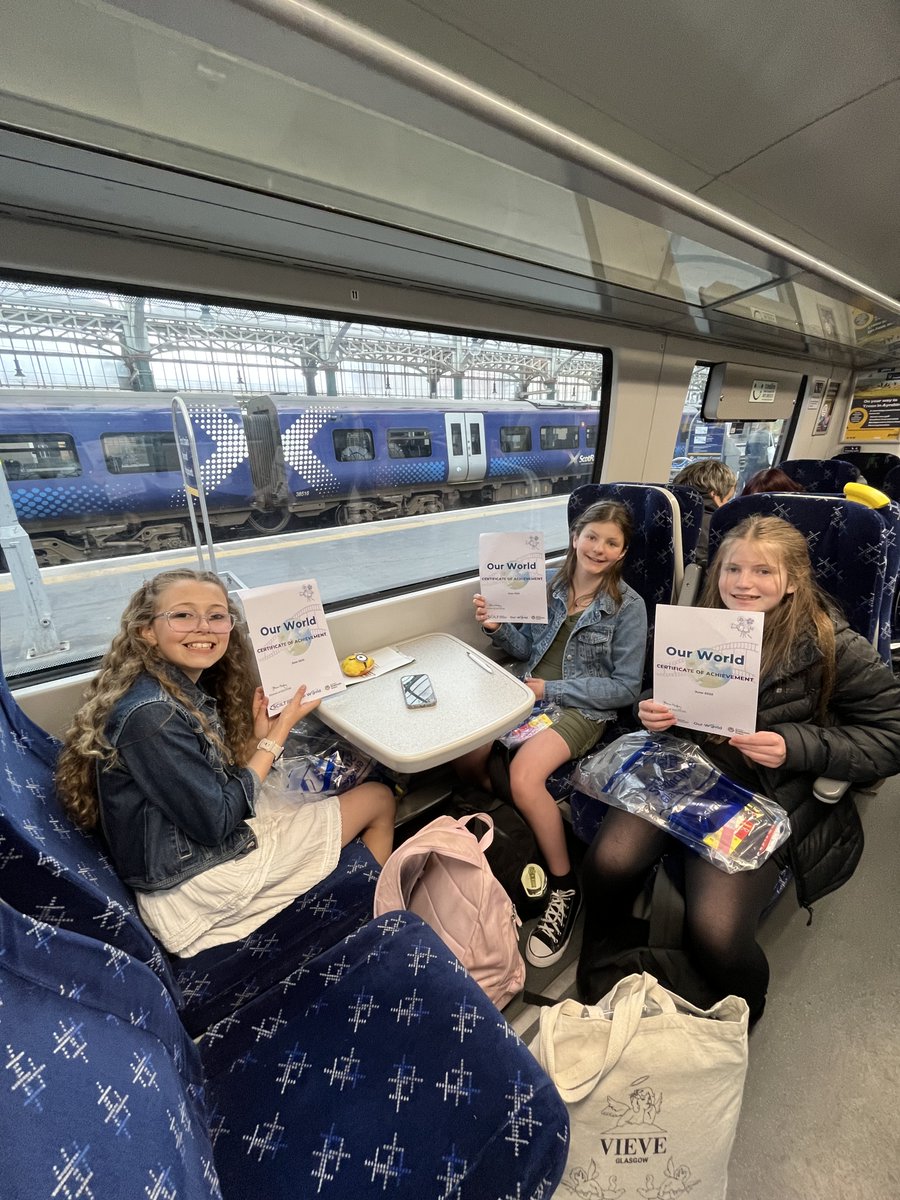 Carrick_Academy's tweet image. Even better - our S2 team won two trophies:
🏆 Best Content
🏆 Most Creative Use of Language
Huge congrats to the teams behind “Seksim” (gender equity) and “Spy Food” (food waste). You’ve made the school proud. YouTube links coming soon! #CreativityInClassrooms #LanguagesScotland