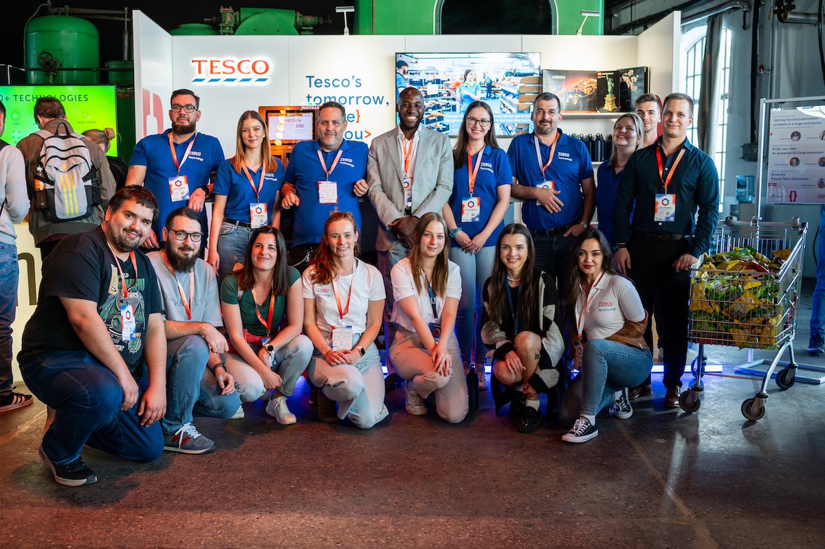 CraftConf's tweet image. It was great connecting with so many of you at the Craft Conference. Thanks for dropping by our booth, taking part in our quiz and playing the weight guessing game. If you enjoy making tech fun, come visit our careers page: tes.co/huconf