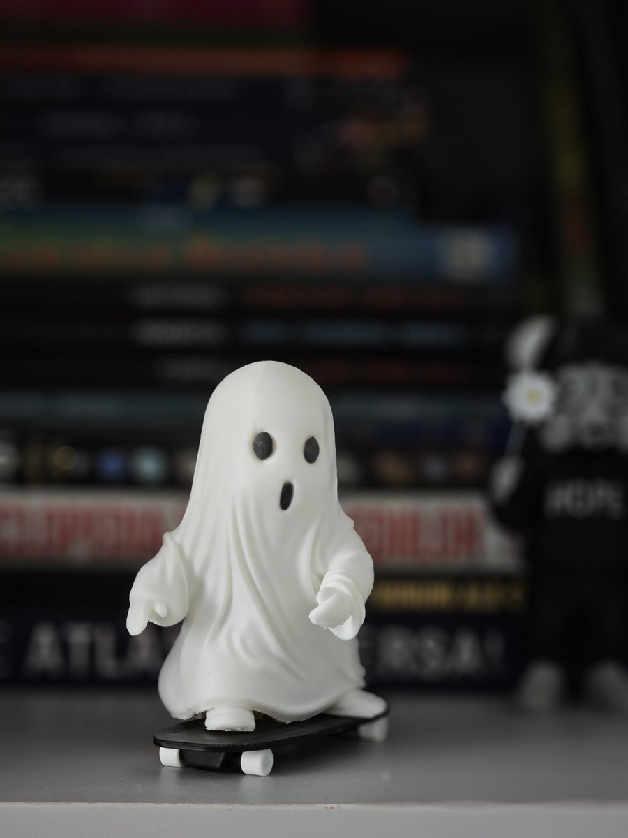 El1as's tweet photo. My cute little ghost 3d project is done, hope you like it. Project free on maker world #3dmodel #cute #ghost #3dprinting #stl https://t.co/qcJL2qtzP9