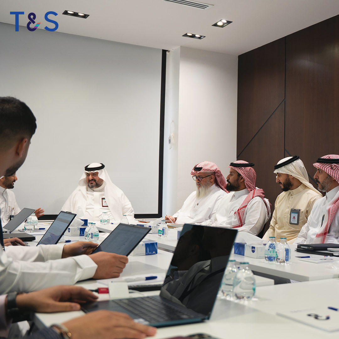 tools_solutions's tweet image. تشرفنا اليوم بزيارة الرئيس التنفيذي لشركة @TETCOSA م.فهد الصليع برفقة وفد من القيادات للاطلاع على أحدث ما توصلنا إليه في تطوير تقنيات التعليم
و تؤكد هذه الزيارة على ثقة الرواد في كافة المجالات بما نقدمه من حلول رقمية متطورة لنواصل دعم التحول الرقمي
#تقنية_التعليم #التحول_الرقمي