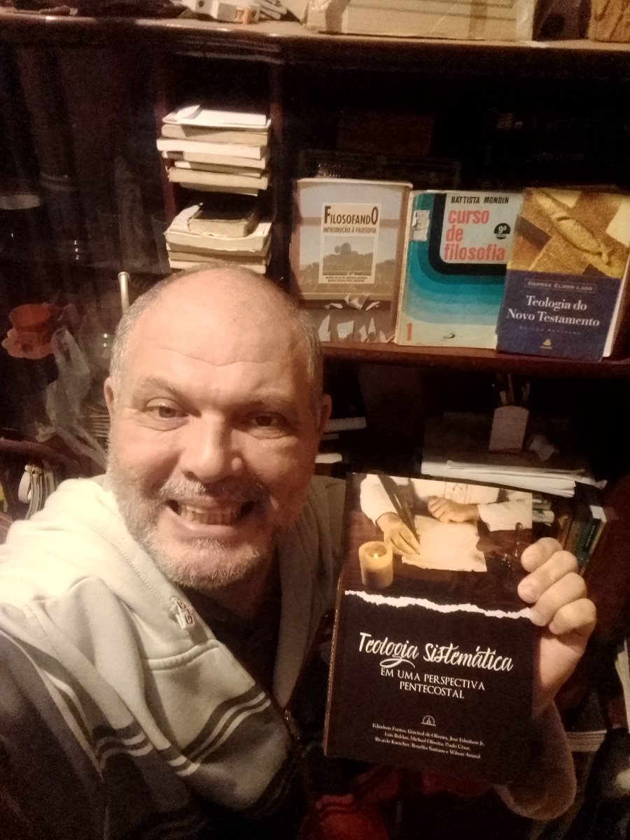 Acabou de chegar Novo livro .