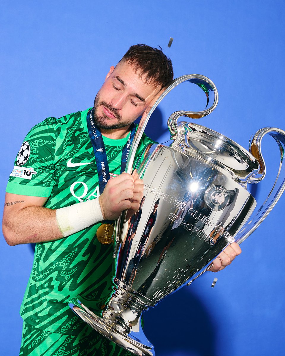 PSG_inside's tweet photo. 😍 https://t.co/LNbypEyCL6