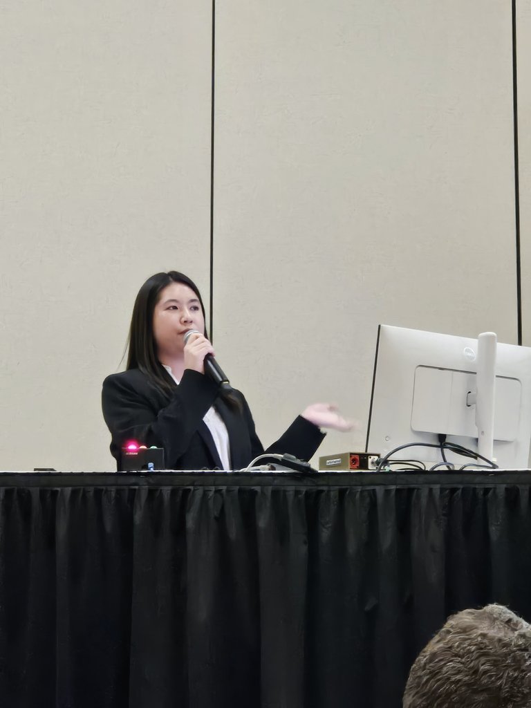 Ge_Lab_UW's tweet image. #ASMS2025 Congratulations to Ruby and Matthew on their fantastic oral presentations!