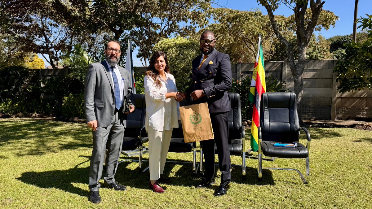 Ambassador Murad Baseer (@muradbaseer) on Twitter photo Met Mr. Christopher T Mugaga, CEO <a href="/ZNCCNational/">ZNCC National Office</a> with Ms Farah Khan, TIA to followup on the MoU signed btw <a href="/FPCCIOfficial/">FPCCI Official</a> & ZNCC & discussed common areas of interests & sectors where B2B cooperation is possible. Met Mr. Christopher T Mugaga, CEO <a href="/ZNCCNational/">ZNCC National Office</a> with Ms Farah Khan, TIA to followup on the MoU signed btw <a href="/FPCCIOfficial/">FPCCI Official</a> & ZNCC & discussed common areas of interests & sectors where B2B cooperation is possible.