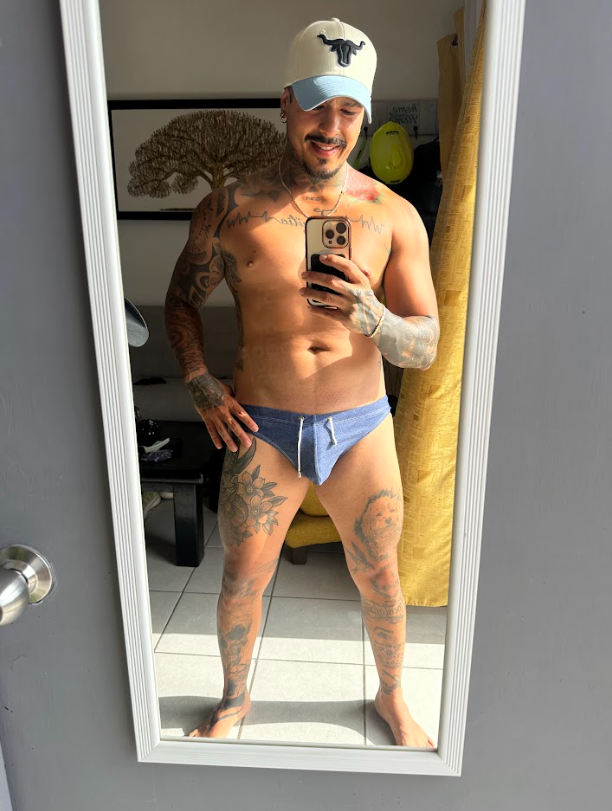 Alex Berry (@thealexberry) on Twitter photo 