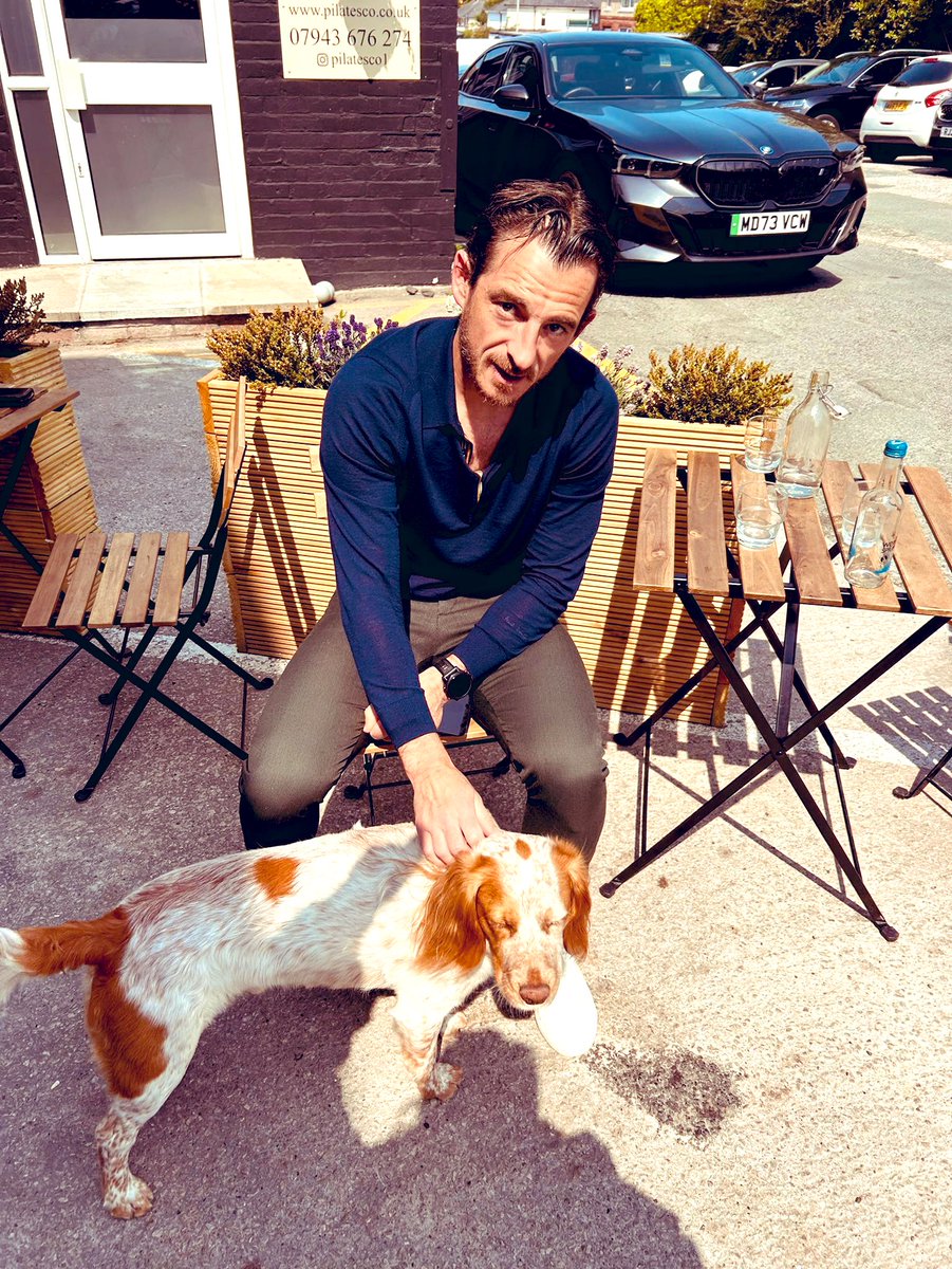 I just text me bird to make sure the dog wasn’t too hot on his walk with her in the heat, she replied:

“No he’s in a really cool place right now.. getting stroked by Leighton Baines!” 

It doesn’t get any cooler! 

Never washing Milo again haha 🐶