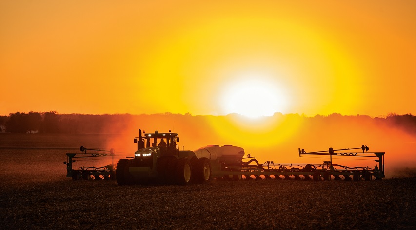 When it's time to put your planting and seeding equipment away, plan ahead so it's ready to go for the next season. 

SAVE with our post-season planter inspections, maintenance, performance upgrade offers and parts order program! 
hurontractor.com/post-season-pl…