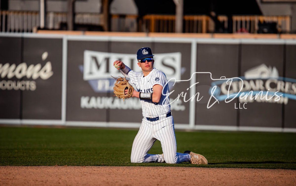 Menasha Baseball tweet media