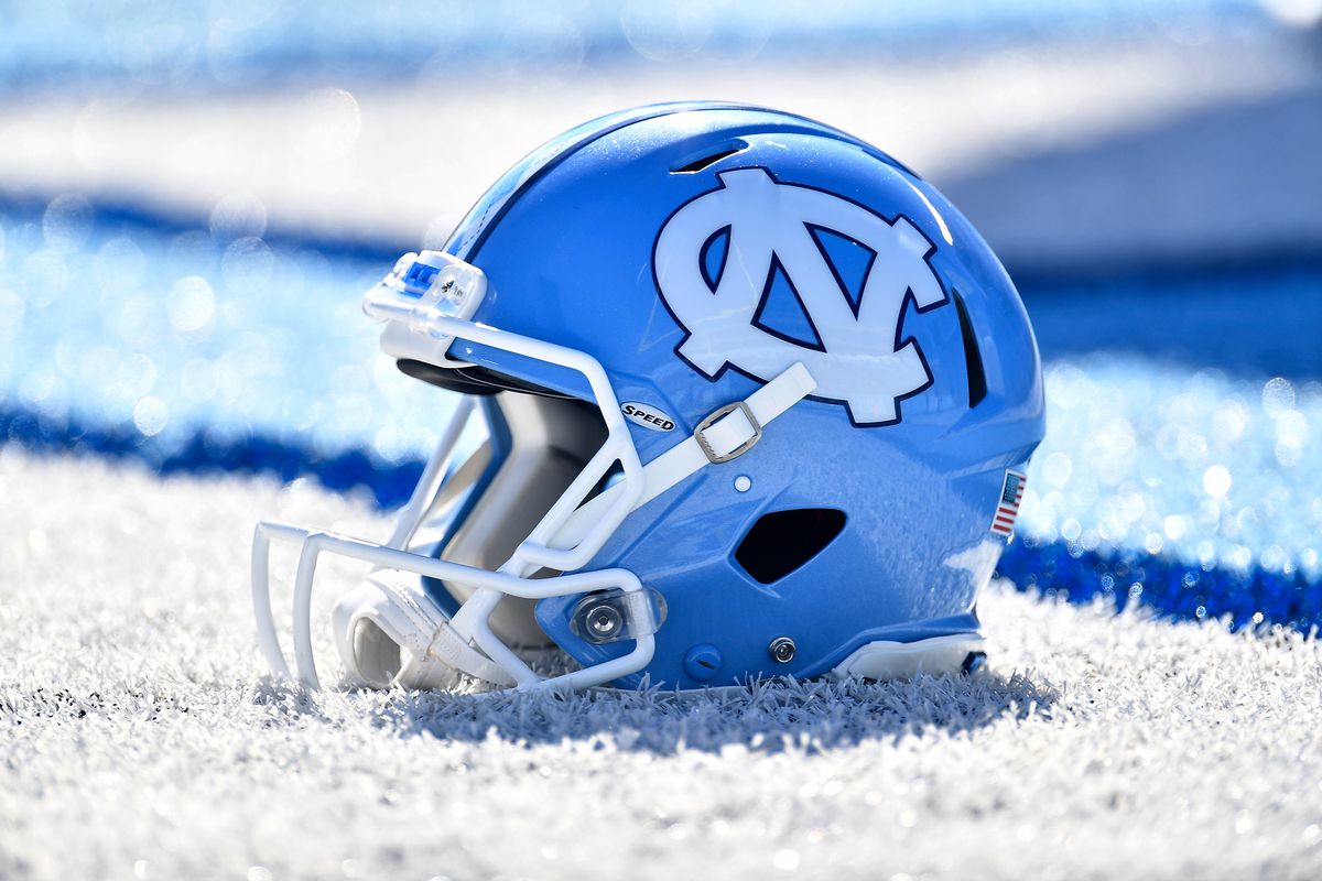 Excited to be at <a href="/UNCFootball/">Carolina Football</a> today for a camp and visit. #tarheels <a href="/CoachRayRapley/">Coach Ray Rapley</a> <a href="/calvintip87/">Coach Calvin Norman</a> <a href="/Kevin_7Rogers/">Air-Raid Rogers 🪄 🤓 ⏩</a> <a href="/AllenTrieu/">Allen Trieu</a> <a href="/Bryan_Ault/">Bryan Ault - Midwest Scout</a> <a href="/PrepRedzone/">Prep Redzone 🏈</a> <a href="/PrepRedzoneNext/">Prep Redzone 𝙉𝙀𝙓𝙏 🏈</a> <a href="/TheD_Zone/">The D Zone</a> <a href="/BellevilleFB/">Belleville Football</a>