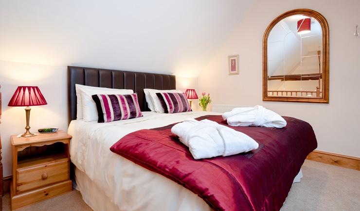 The Holiday Cottages tweet media