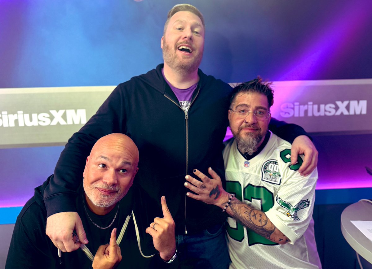 The Bonfire (@thebonfiresxm) on Twitter photo Brand New #TheBonfire Podcast w/ <a href="/AndyFiori/">Andy Fiori</a> <a href="/bigjayoakerson/">Big Jay Oakerson</a> @RobertKelly out now! Download, Rate, Review & Subscribe wherever you listen! #CrackleCrackle
podcasts.apple.com/us/podcast/the⦠Brand New #TheBonfire Podcast w/ <a href="/AndyFiori/">Andy Fiori</a> <a href="/bigjayoakerson/">Big Jay Oakerson</a> @RobertKelly out now! Download, Rate, Review & Subscribe wherever you listen! #CrackleCrackle
podcasts.apple.com/us/podcast/theā¦