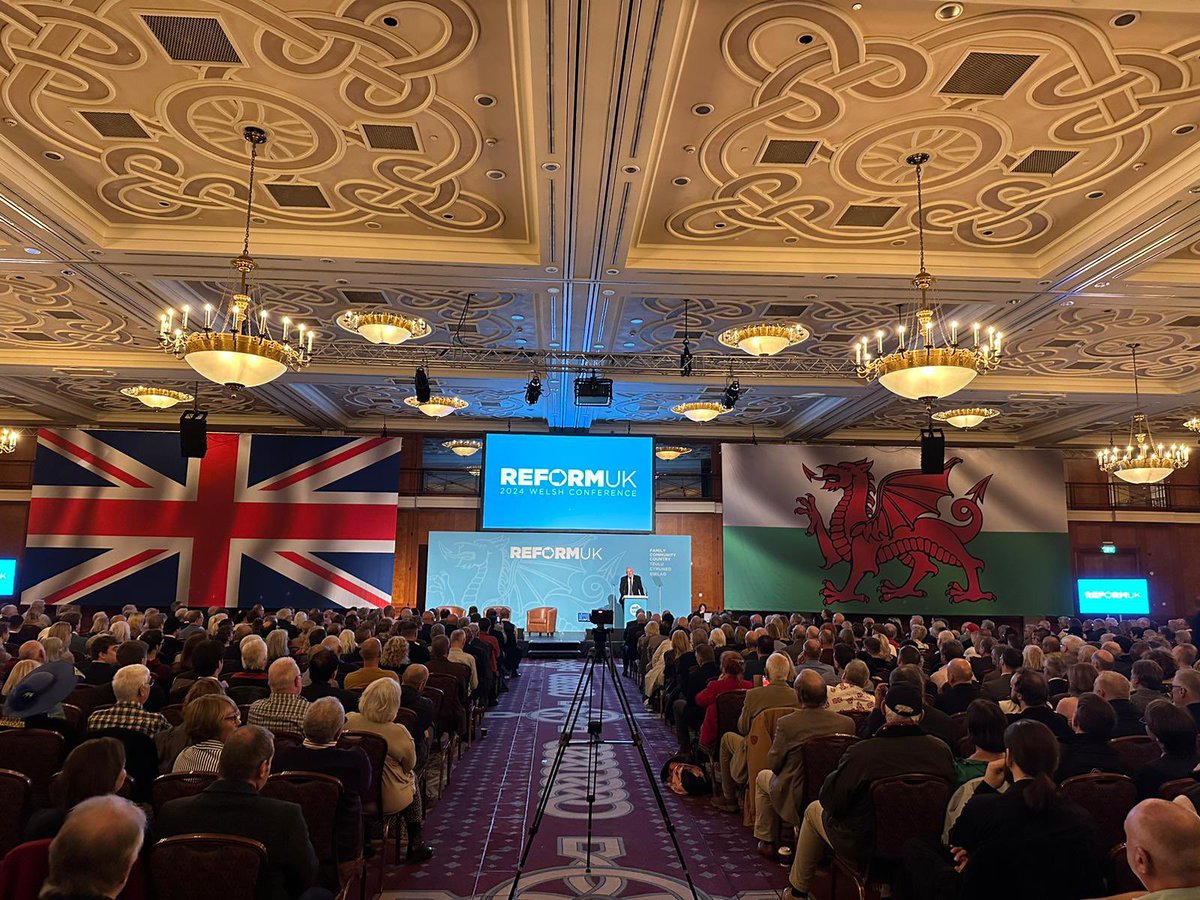 Plaid Cymru trolls are spreading misinformation online about Reform UK and the Welsh flag. We’ll proudly fly both the British and Welsh flags.

Desperate stuff from a party that once called for a ban on lying politicians. Maybe they should start with themselves.