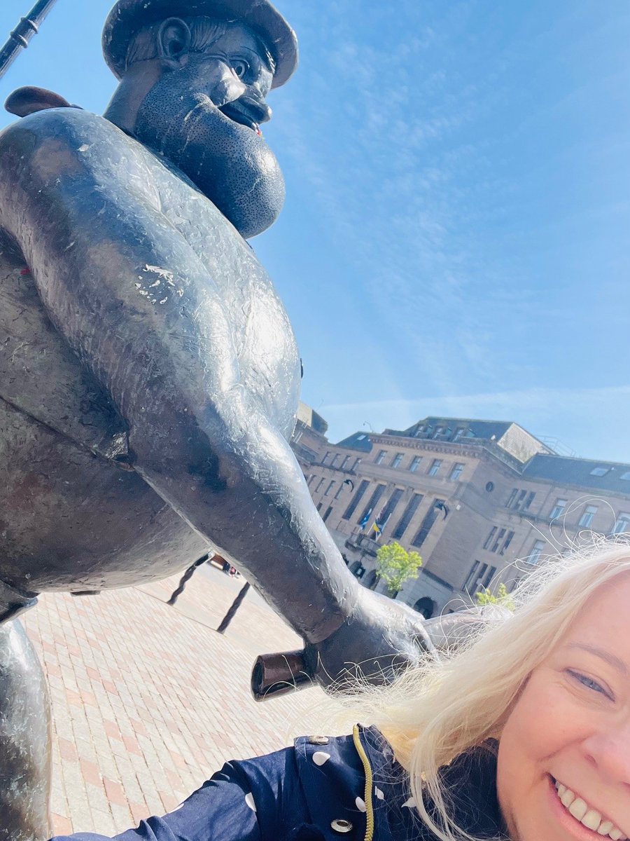 Our teams in Dundee and Newcastle took on the May Steps Challenge 👣 - exploring their cities, spotting landmarks, and adding some friendly competition to the  work week.

A great way to stay active and connected!☀️

#NationalWalkingMonth #ActiveLiving #Wellness #WalkingChallenge