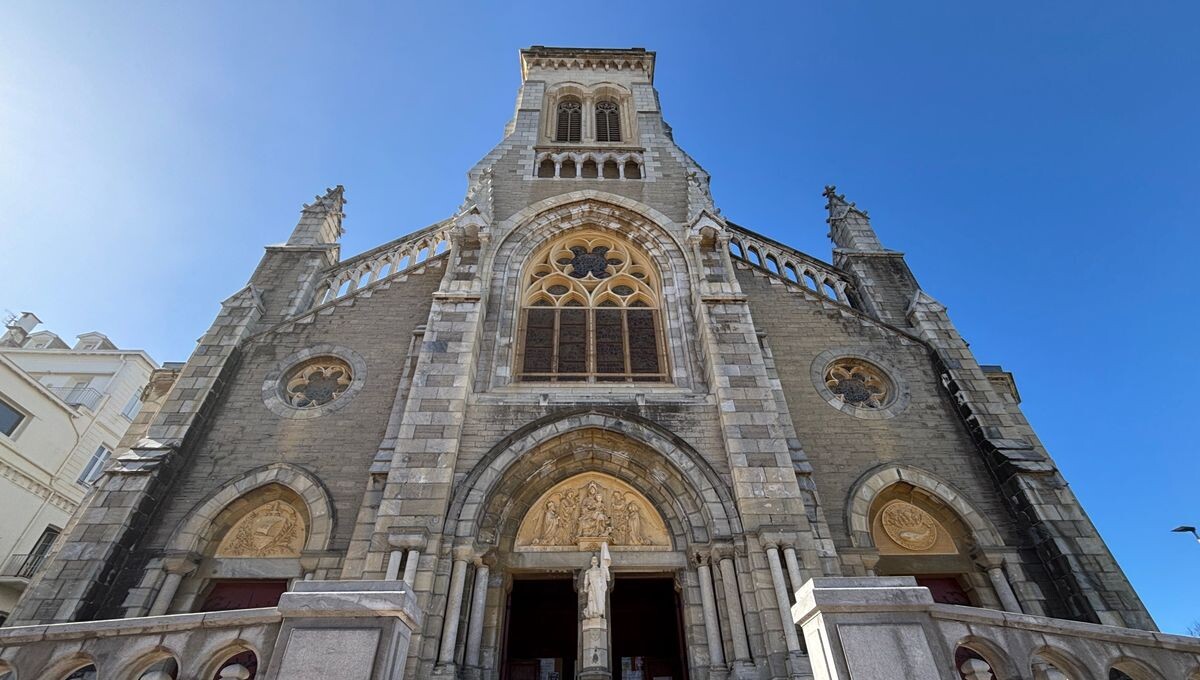 Bach et Mendelssohn au programme d'un concert organisé ce mercredi par la Fondation du patrimoine afin de récolter des fonds. Le but : restaurer l'église emblématique de Biarritz, victimes de fissures.
➡️ l.ici.fr/qMX