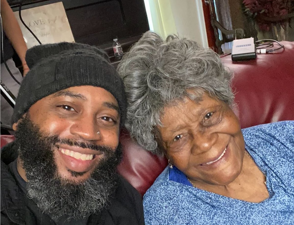 Ahmad and Big Mama from Soul Food 29 years LATER!

She turned 90 on 6/3/25. 

According to Brandon Hammond who played Ahmad, he’s putting together a Soul Food reunion documentary. 

Black. Iconic. Authentic.