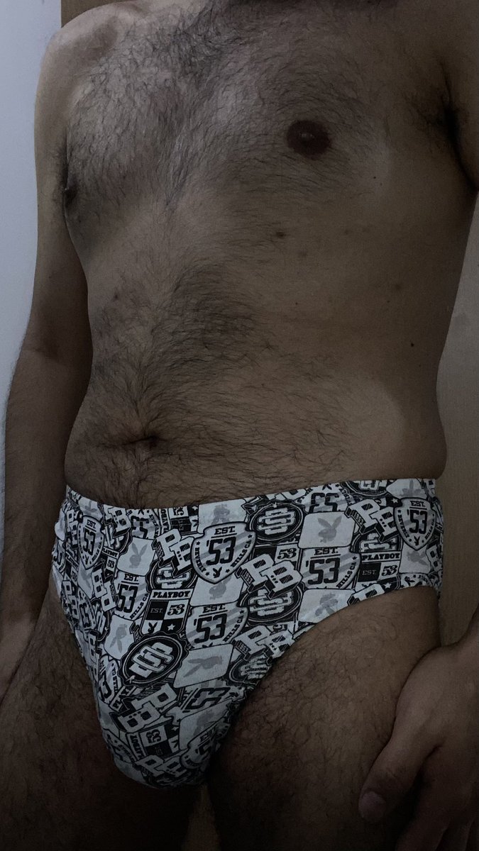 Underw Love tweet media