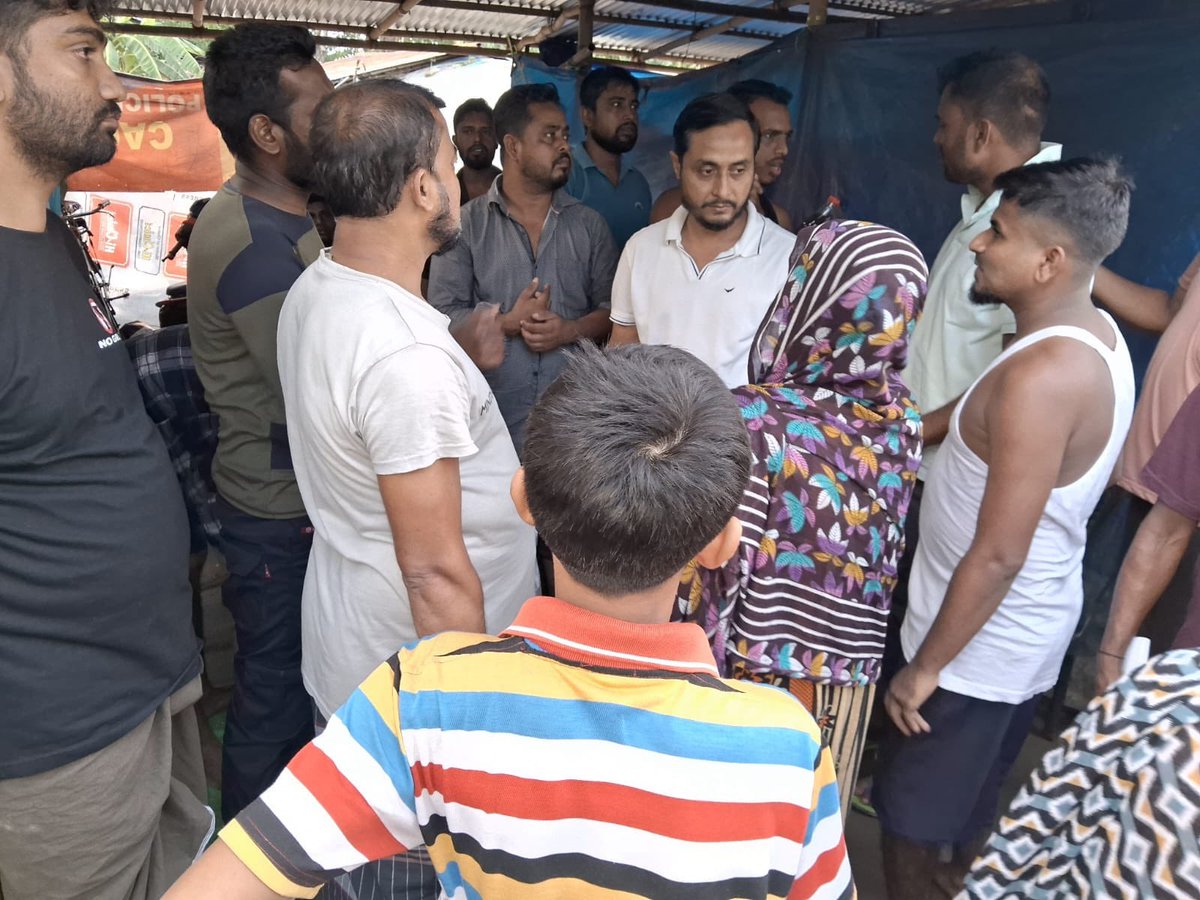 কাছাৰ জিলা তৃণমূল কংগ্ৰেছৰ উদ্যোগত বানত আক্ৰান্ত ৰাইজৰ দুখ-যন্ত্ৰণাৰ খবৰ লোৱাৰ লগতে তেওঁলোকৰ সুবিধাৰ্থে কিছু সাহাৰ্য্য প্ৰদান কৰা হয়।