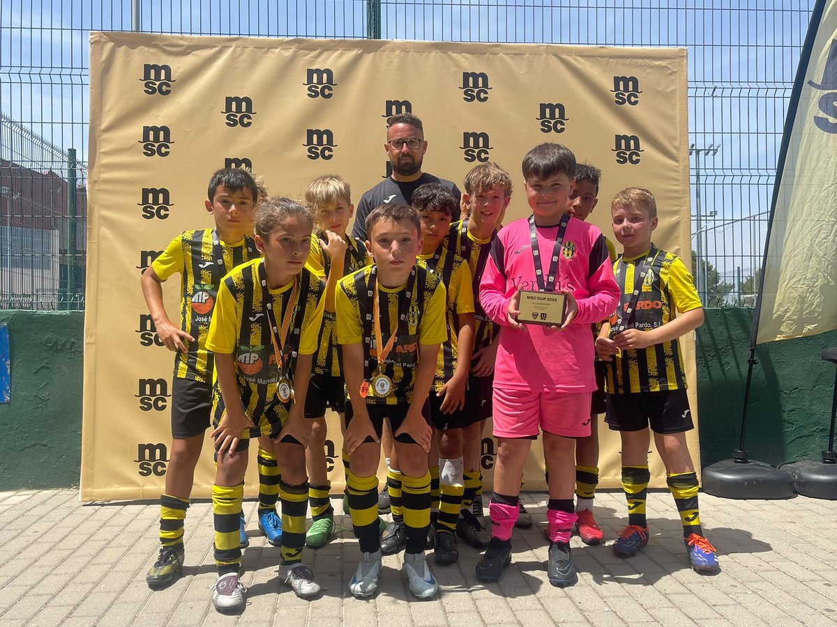 TORNEO MSC CUP 🏆

16 equipos que lucharon por ser los reyes del fútbol en la categoría Benjamin ⚽️

🏆CAMPEONES🏆

🥇 @mislataufoficial
🥈 <a href="/alborayaud/">Alboraya UD</a>
🥉 #SPORTINGBENIFERRI
4️⃣ @realdegandiacf

Gracias a todos !
Nos vemos en próximos torneos 🏟️

<a href="/MSCCargo/">MSC Cargo</a>  #msccargo
