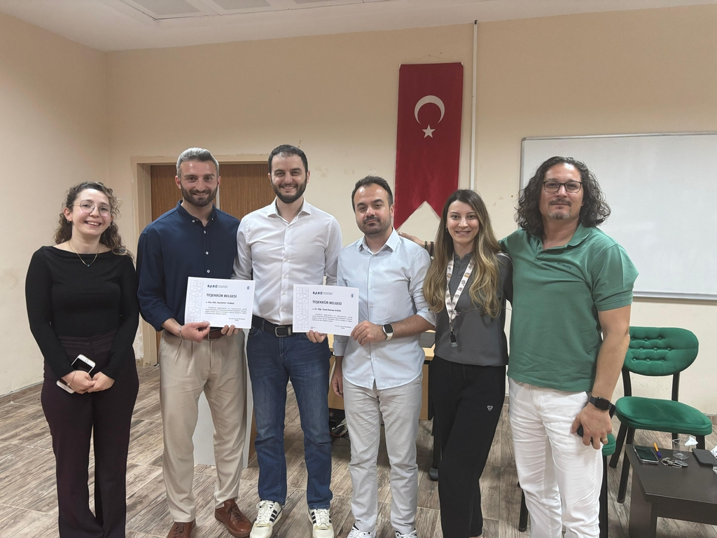 Akademik Yolculukta İlham Veren Buluşma: Kariyer Günleri’nde Deneyim Paylaşımı 🧑‍🎓🎓