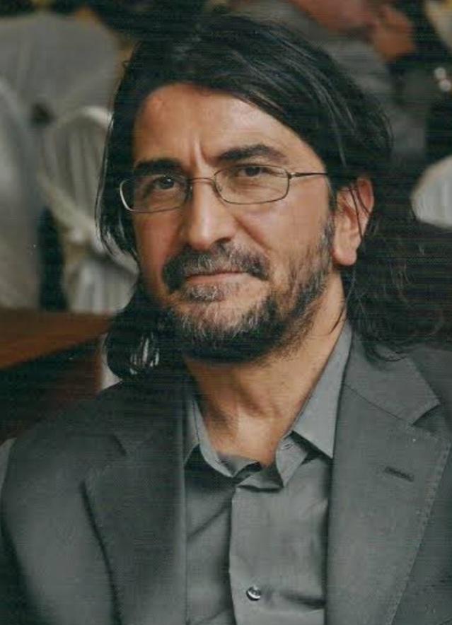 Türk Millet'inin hesapsız evladı!
Dayan, süpriz yap, dön Nihat Abi!
Ha gayret, Trabzon inadıyla...