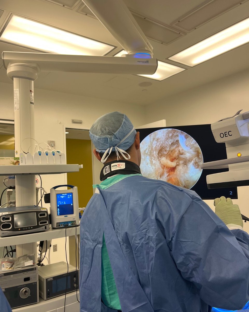 ArthrexSpine's tweet image. We were excited to be a part of the second annual Houston Methodist Leading Medicine’s Minimally Invasive Spine Surgery Symposium: Endoscopic Techniques on May 30 and 31.
#ArthrexSpine supported attendees in the lab as faculty taught ultra-minimally invasive endoscopic spine…