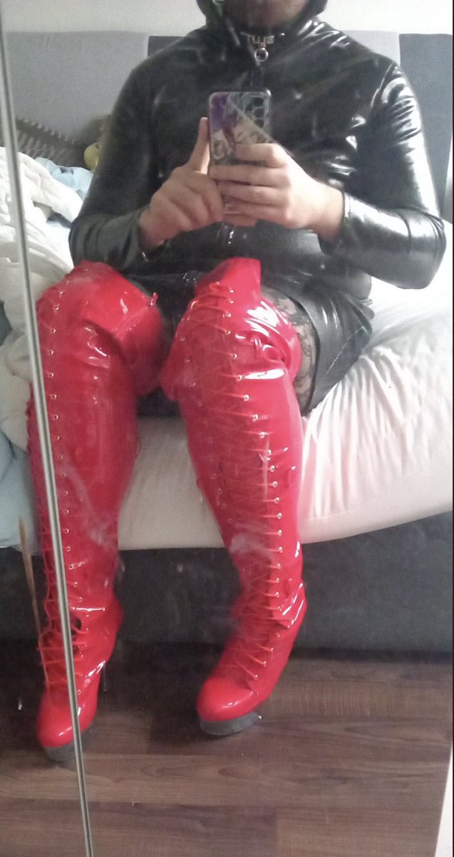 Biete diese Lack schlampe zur Anschaffung an 
27 aus Sachsen 
Keine Tabus alles möglich für wenig Geld 
Bei Interesse Dm