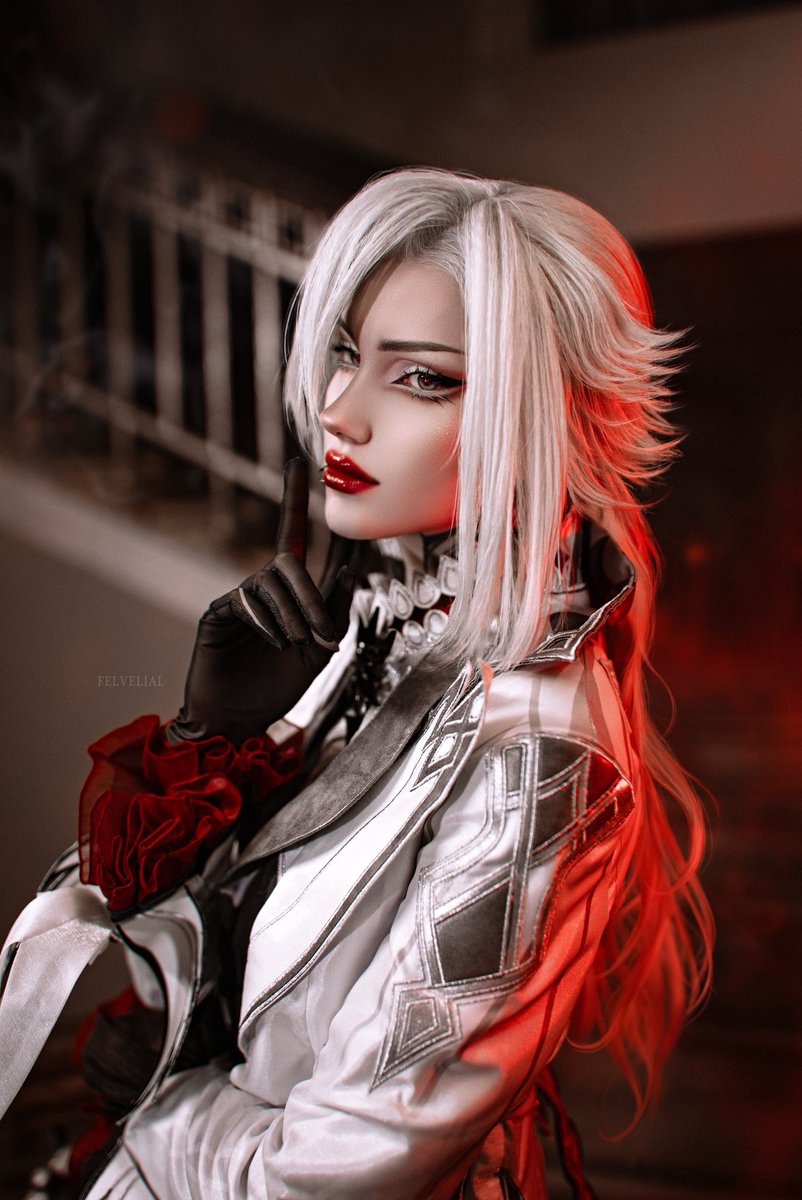 felvelial's tweet image. Arlecchino cosplay 🖤

And happy birthday to me :D 

#GenshinImpact