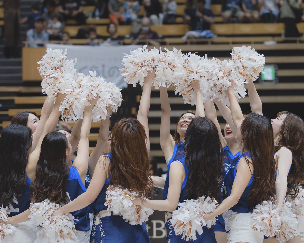 いよいよ今週末に迫ったZgirls party✨
今シーズン最後に皆さまとお会いできる機会を頂けて感謝でいっぱいです…！

ワクワクしながら準備やパフォーマンス練習に励んでいます🤭

私たちと一緒に最後の思い出を作りましょう！🌸

#アスフレ
#Zgirls