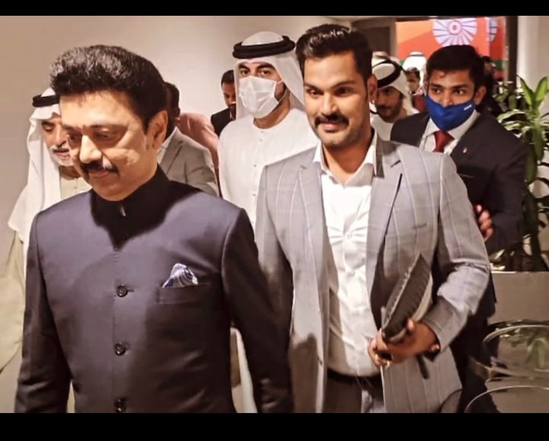 arvindremo's tweet photo. @GOLDKINGGOLDKI4 துபாயில் முதல்வர் கூட போகும் அளவு உளவுத்துறை பலவீனமாக இருக்கு என்று ஒத்துக்கொள்கிறீரா?? https://t.co/Jzf5ofXr7M