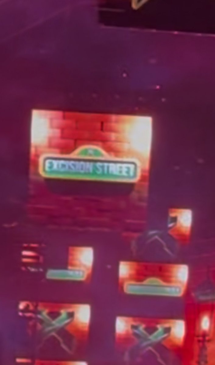 http_charms's tweet image. 🎶 can you tell me how to get, how to get to excision street🎶 😂🫶🏻
missing fk so much already 🥹