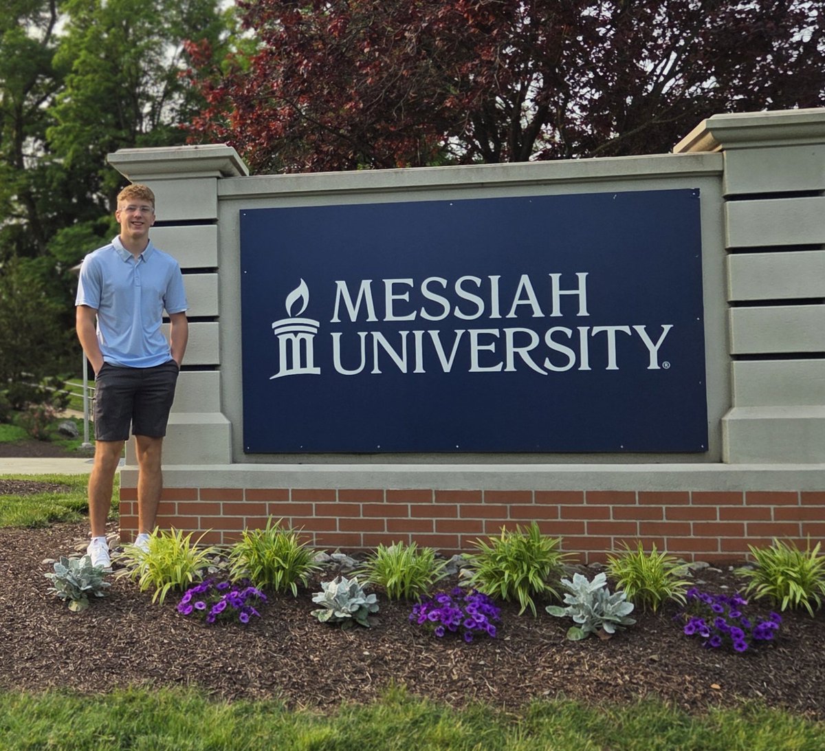 CBarnes15's tweet photo. I had an amazing visit @messiah_univ yesterday including @MessiahMLax everyone from the tour, admissions,  Professer Harms, to the incredible lacrosse coaches,  Coach Carson and Coach Scarano. THANK YOU! 
@Philly_Faceoff #lacrosse #brotherhood #community https://t.co/GkTsvJdfE1