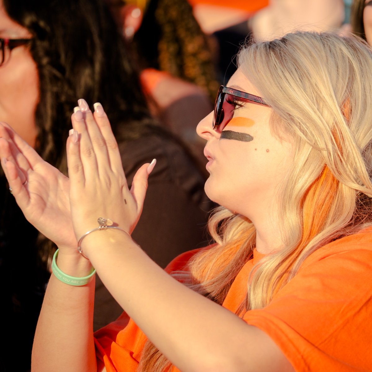 You know what day it is! 

Show us your 🐪🟧 #WearOrangeWednesday