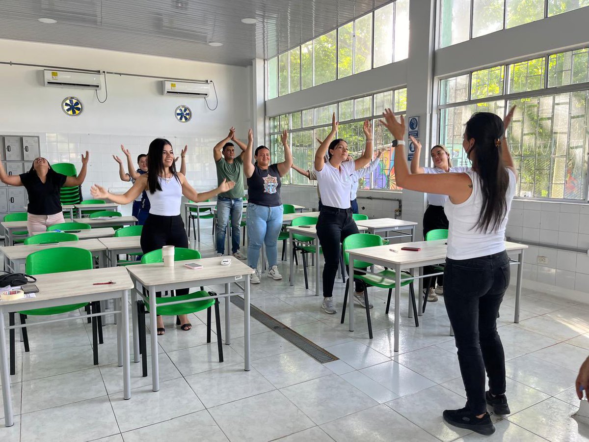 ¡En la Regional Caldas seguimos cuidando de ti! 💚 El equipo de Seguridad y Salud en el Trabajo, en articulación con la ARL Positiva, llevó a cabo una jornada llena de conocimiento y bienestar en el Centro Pecuario y Agroempresarial.