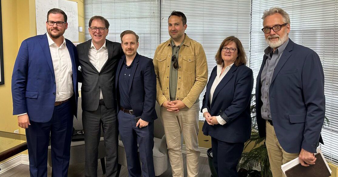 Great meeting last week with BC’s Minister of Energy and Climate Solutions, <a href="/adriandix/">Adrian Dix</a>. We introduced our industry and discussed key opportunities and challenges. Looking forward to continued collaboration!

<a href="/regencyfire/">Regency Fireplaces</a> <a href="/ValorFireplaces/">Valor Fireplaces</a>