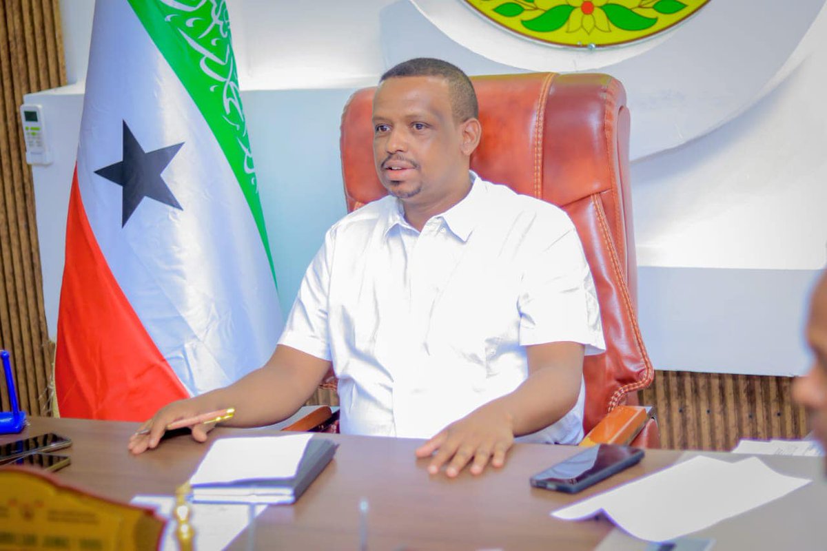 TheBrookeEA's tweet image. Our team, Elijah Mithigi, Samuel Theuri, and Franklin Ogwankwa, with VSF Germany, met Gabiley Region Governor, Mr. Maxamed Jaamac, in Somaliland to tackle donkey smuggling to Ethiopia, a threat to livelihoods and animal welfare.  

#AnimalWelfare #StopSmuggling