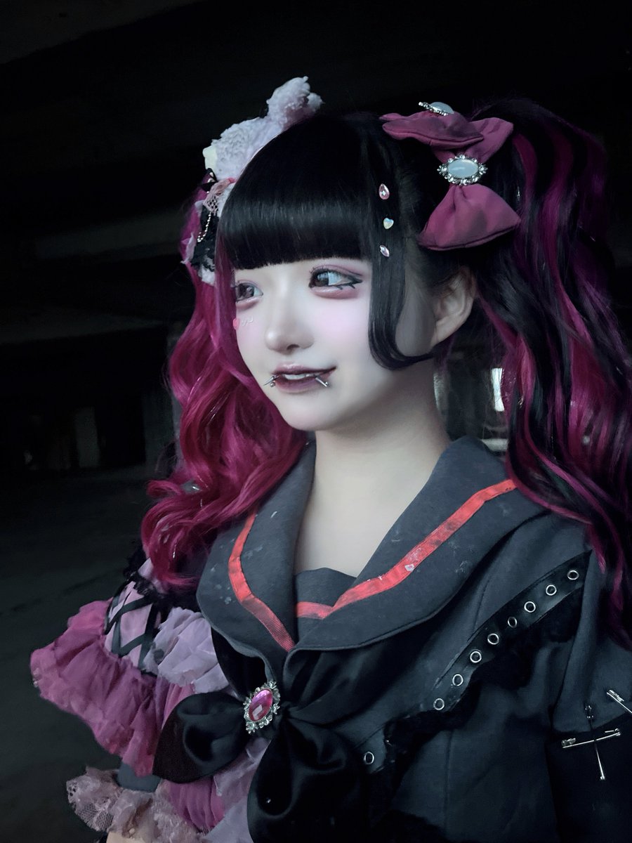 なんだか嬉しそうなりあちさん 🧠🧸🎀