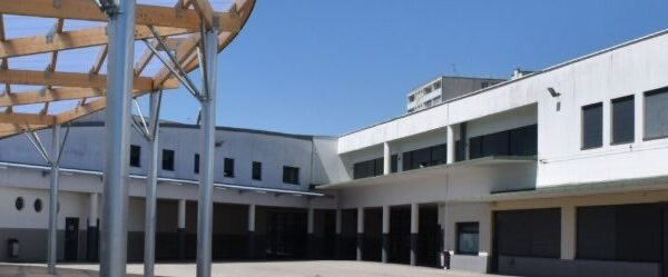 Tout mon soutien au collège Paul Emile Victor de Rilleux La Pape, victime ce jour d'une agression que je condamne sans réserve. L'école doit rester un sanctuaire pour assurer dans la sérénité la réussite des élèves. La direction académique sera présente demain en appui.