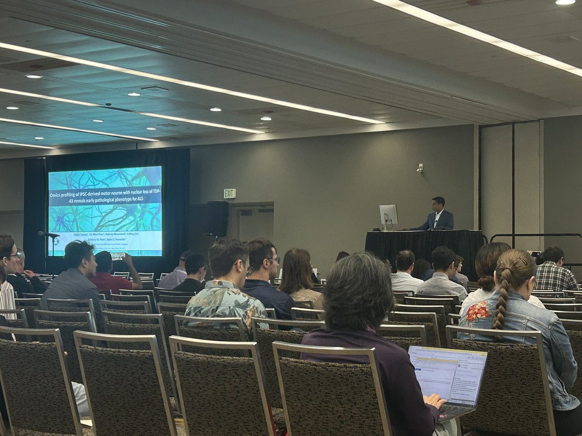 Anand Lab (@anandlabpsu) on Twitter photo It’s always great meeting up with past students and getting to see them present! Great work <a href="/TulsianNikhil/">Nikhil Tulsian</a> on your #ASMS2025 talk today! It’s always great meeting up with past students and getting to see them present! Great work <a href="/TulsianNikhil/">Nikhil Tulsian</a> on your #ASMS2025 talk today!