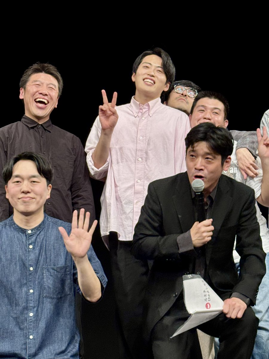 aa070110251017's tweet image. TAKAHIROさんのMC、わたしは好きですよ！
お写真タイムありがとうございます！
TAKAHIROアレルギーのちぃかみと福井さんのお顔〜😂
#逆襲のコントマンズ