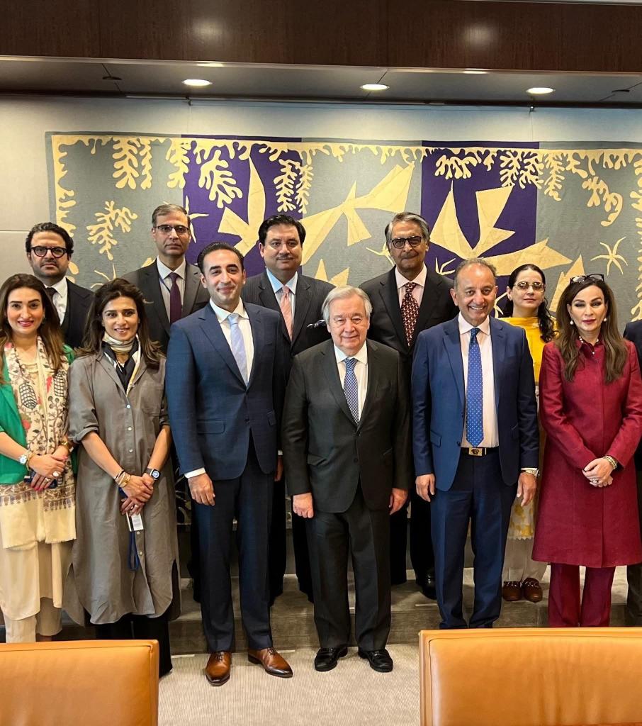e_benazir's tweet photo. چیئرمین پاکستان پیپلزپارٹی بلاول بھٹو زرداری کی سربراہی میں پاکستان کے پارلیمانی وفد کی اقوام متحدہ ہیڈکوارٹرز میں اقوام متحدہ کے سیکریٹری جنرل انتونیو گورتریس سے اہم ملاقات۔
@BBhuttoZardari
#PeaceWithResponsibility https://t.co/OMK7GJ0fZv