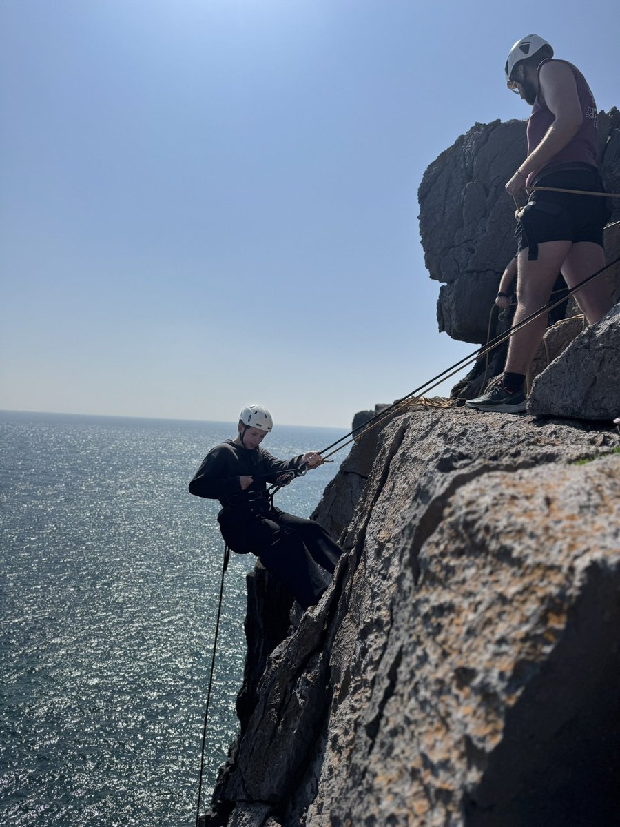 Morfa Bay Adventure tweet media