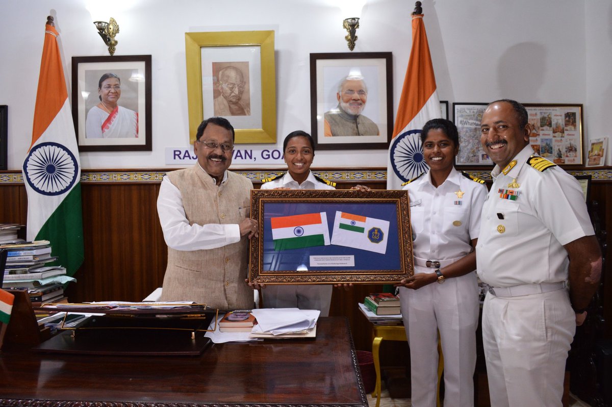 Team #NavikaSagarParikrama_II called on Shri P S Sreedharan Pillai, Hon’ble Governor of Goa, at Raj Bhavan, Goa, and briefed him on the historic circumnavigation expedition onboard #INSVTarini.
The Governor keenly listened to their experiences, appreciated their courage, and