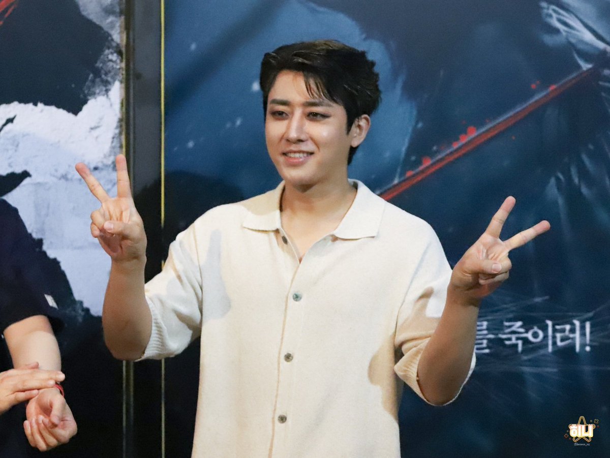 heenee_pic's tweet photo. 250604 연극 <킬링시저> 퇴근길
#손호준 #sonhojun https://t.co/DusxA4Orec