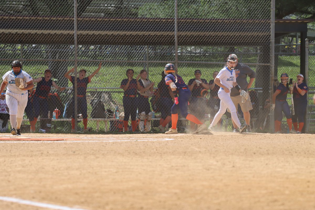 Isabel Camara (@icamara_sb26) on Twitter photo There couldn’t be a better way to start the season! Memorial Day weekend <a href="/MDCrushNatl/">Maryland Crush National 18U</a> & I won the 18u Open Division championship at the Play2Remember tournament.Over the 5 games I played C, SS, 2B, CF, RF and batted 0.667/0.667/1.000 with 8 Hits, 6 RBI and 3 R.
📸: Tamyra Porter There couldn’t be a better way to start the season! Memorial Day weekend <a href="/MDCrushNatl/">Maryland Crush National 18U</a> & I won the 18u Open Division championship at the Play2Remember tournament.Over the 5 games I played C, SS, 2B, CF, RF and batted 0.667/0.667/1.000 with 8 Hits, 6 RBI and 3 R.
📸: Tamyra Porter