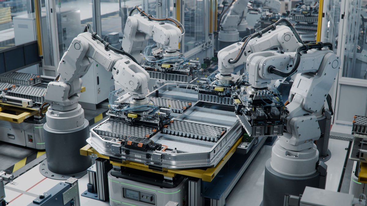 🚗 Europe’s auto sector is under pressure as China’s export restrictions on rare earths &amp; magnets disrupt supply chains.

🔻 Production lines halted 
 📄 &lt;25% export licenses approved 
 ⚠️ Opaque, inconsistent procedures risking jobs &amp; output

CLEPA calls for urgent EU–China