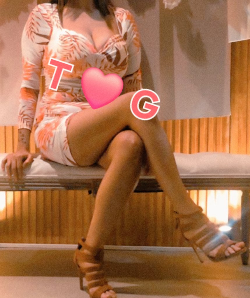 مساء الورد 🥂 🥂