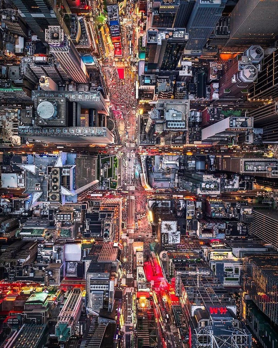 Travel_Wa's tweet photo. ew York City—where every street corner tells a story and the skyline never sleeps. 🗽✨ https://t.co/a9KjCJuWc7