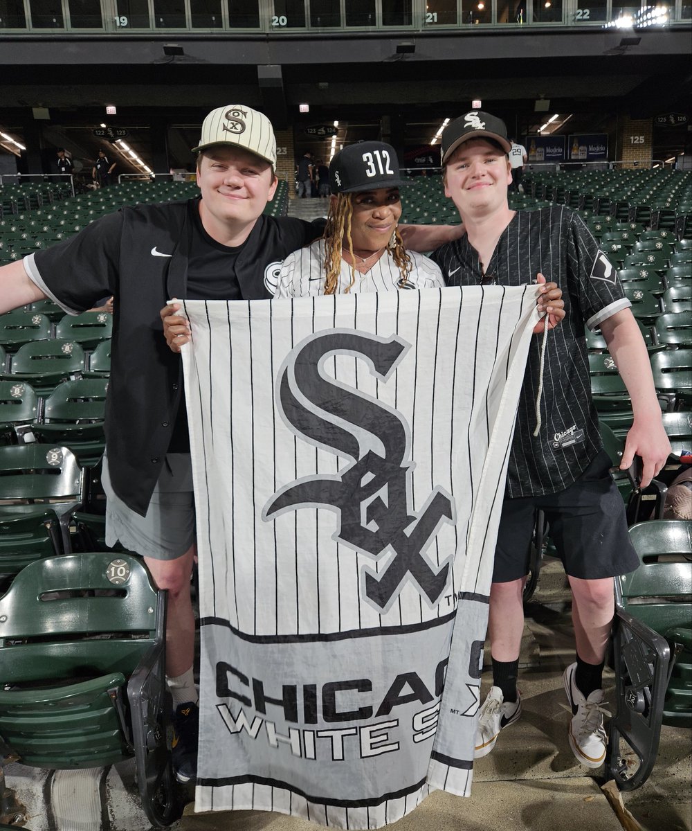Last nights <a href="/whitesox/">Chicago White Sox</a> win over <a href="/tigers/">Detroit Tigers</a> was of EPIC proportion! My Protegees were in the building they now heckle thanks to #SoxChicTheArtofHeckling positively influenced by #SoxChic I love ❤️ it! One of them call me their Sox Mom like the players do.