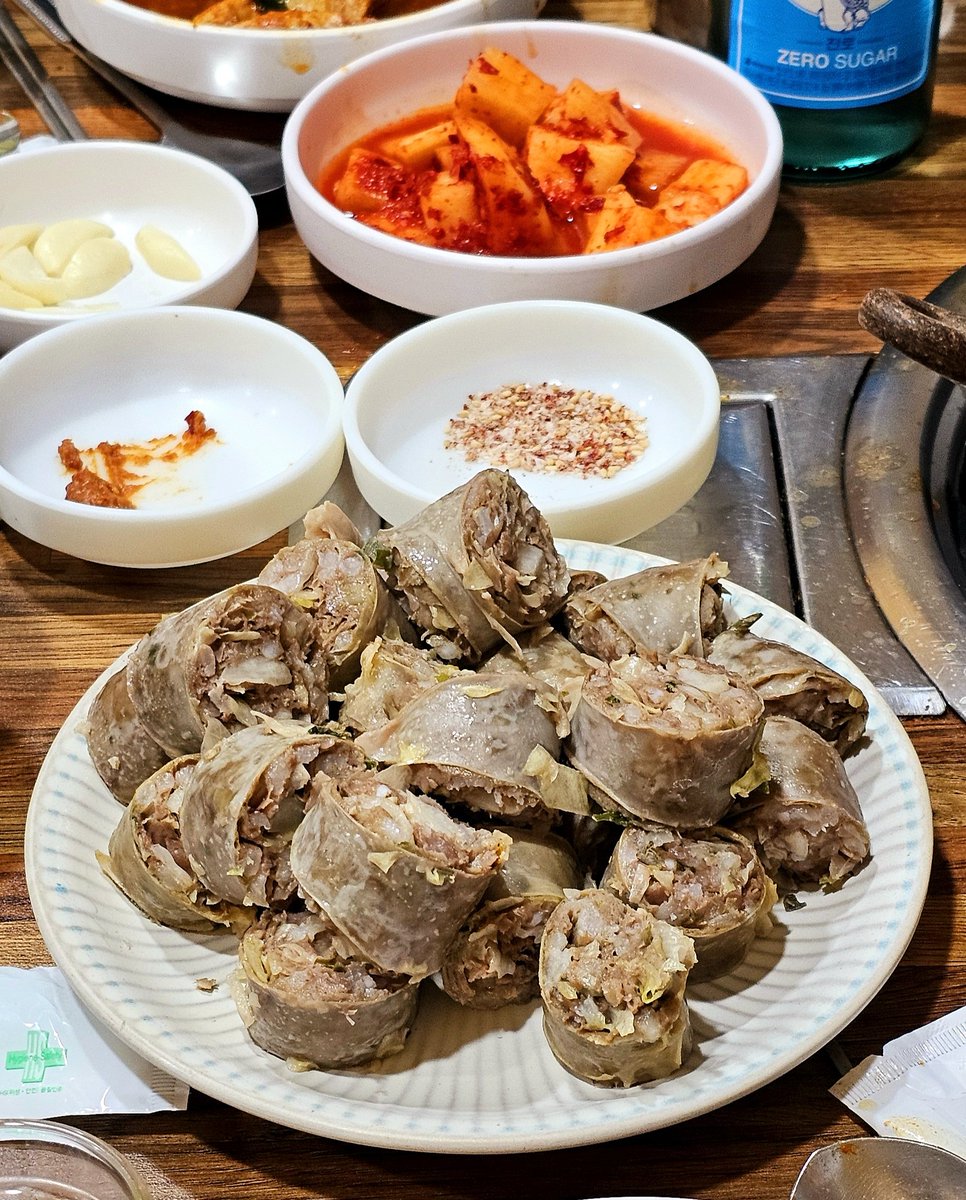 2차는 충무로 동원집에서 감자국에 쏘주한잔 해봅니다^^

※ 좋은 사람들과의 만남

#동원집